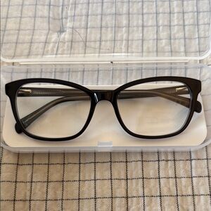 Elegant Black Eyeglasses